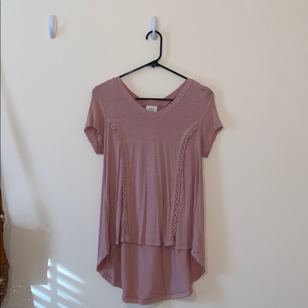 2 Knox Rose high low flowy lace tops